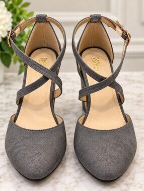 Basic Editions Gray Ankle Strap Wedge Heels Women’s 6.5 Faux Suede